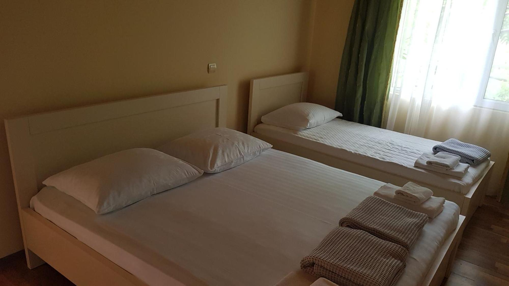 Hotel Captain Gonio Luaran gambar