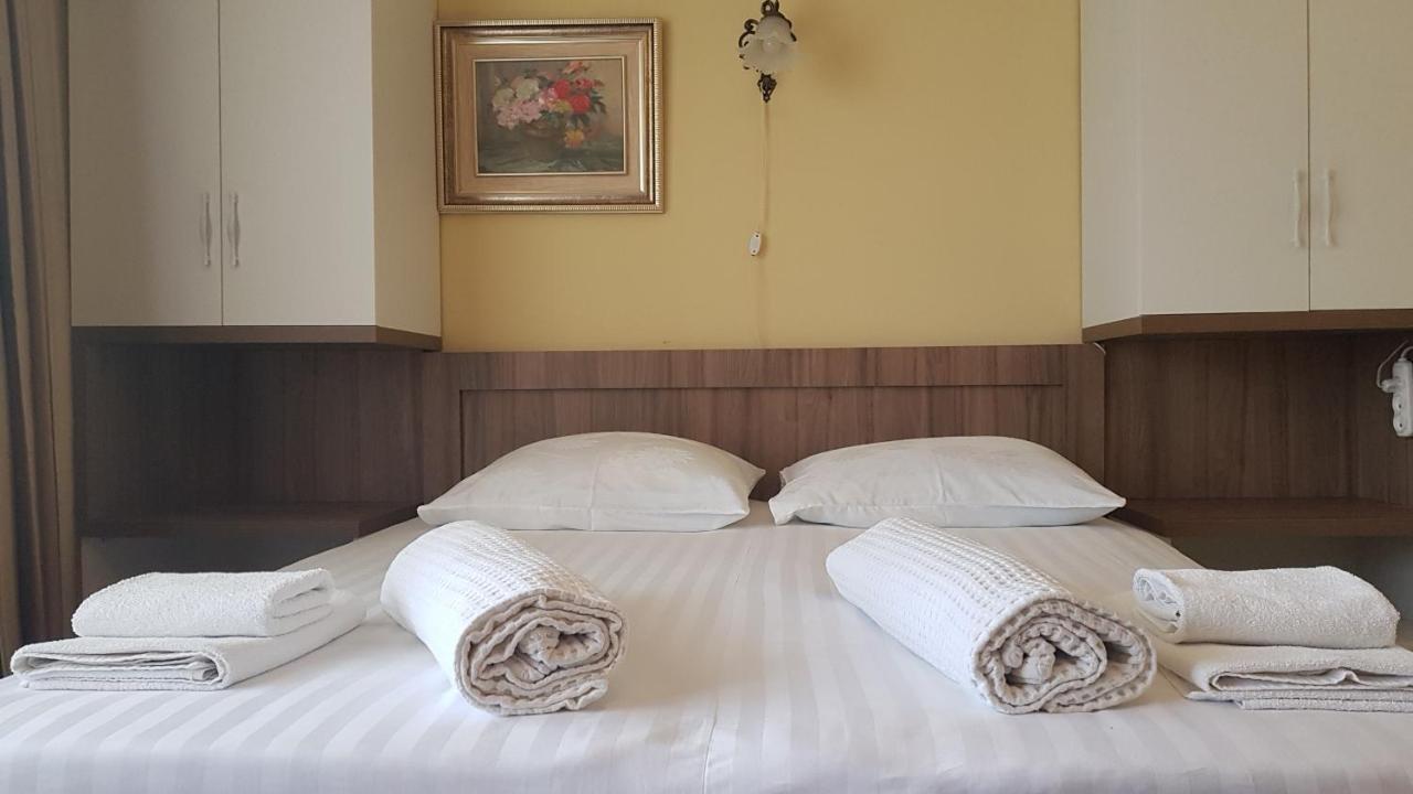 Hotel Captain Gonio Luaran gambar
