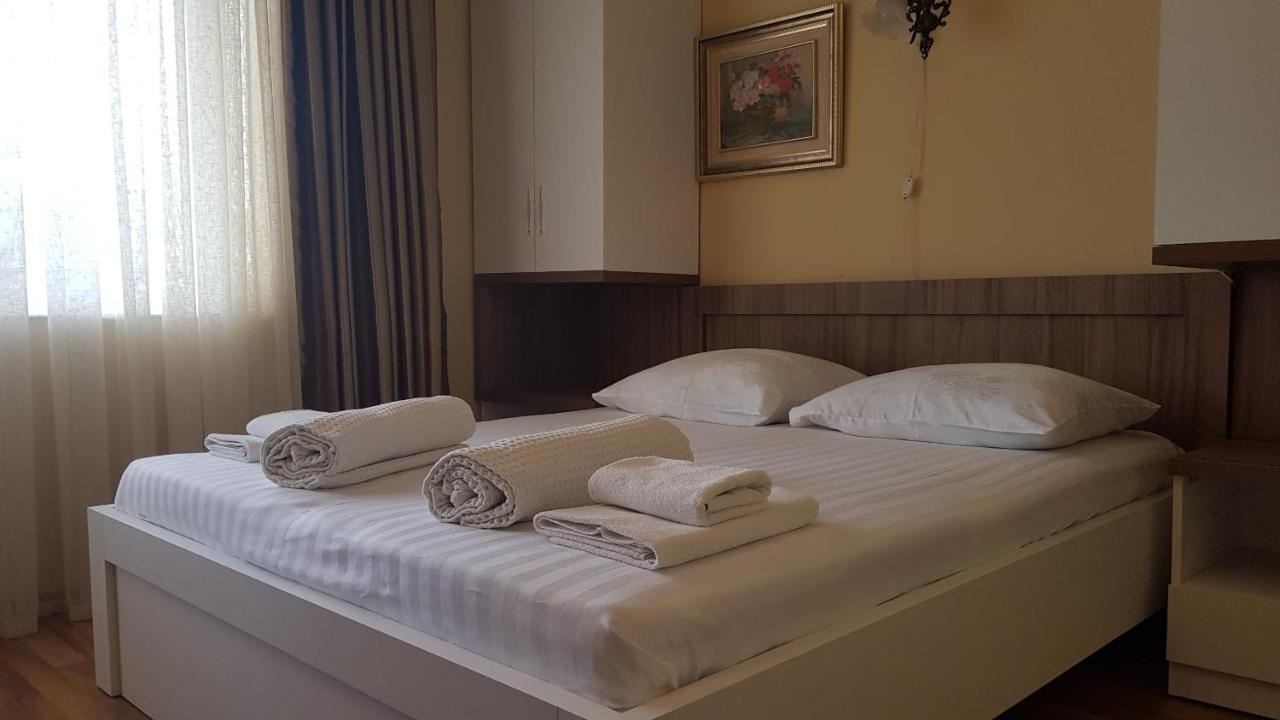 Hotel Captain Gonio Luaran gambar