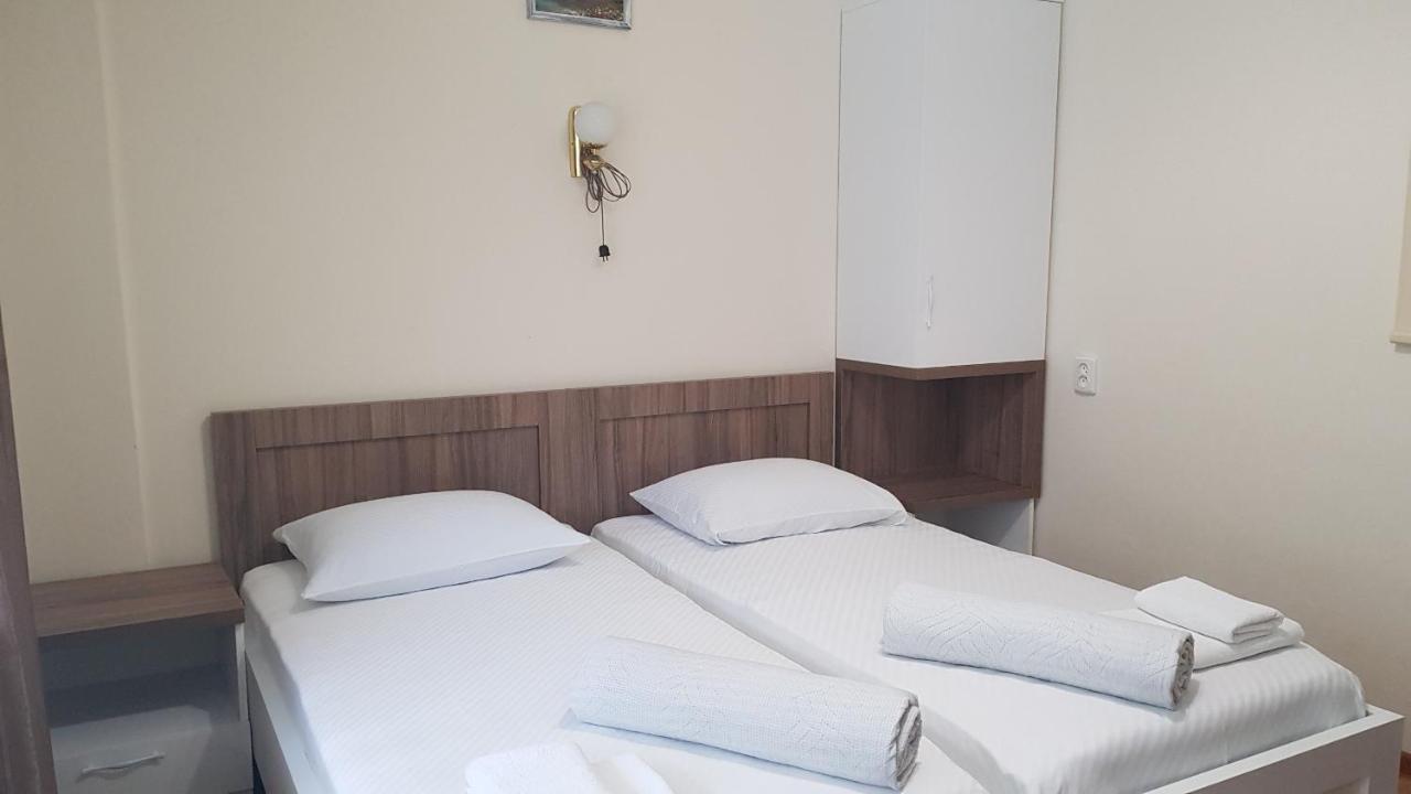 Hotel Captain Gonio Luaran gambar